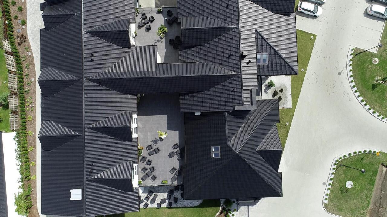 Hotel Czarny Staw Aleksandrów Łódzki Exterior foto